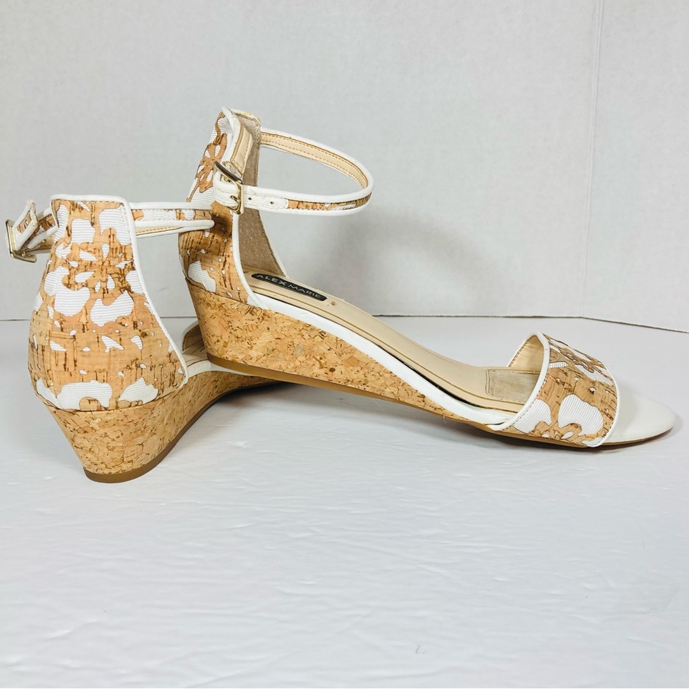 ALEX MARIE Ankle Strap Cork Wedge Sandals Fabric & Cork Floral Cut-outs Size 7.5 - Picture 4 of 14